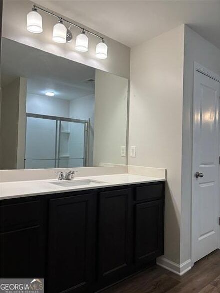 Building Photo - 368 Sinclair Way