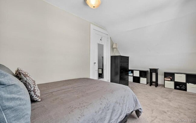 Building Photo - 34 Ridge Rd