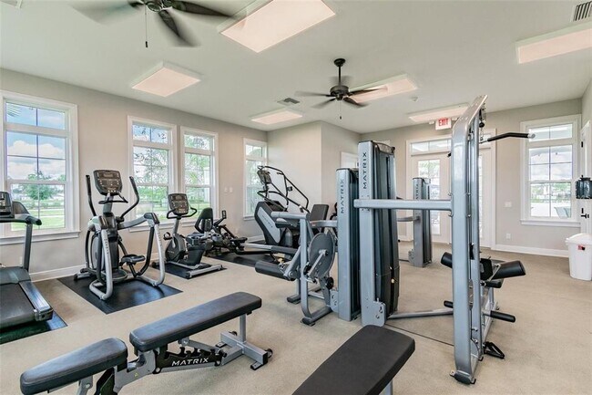 Building Photo - 11176 Leland Groves Dr