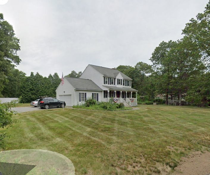 Primary Photo - 1 Ernies Dr