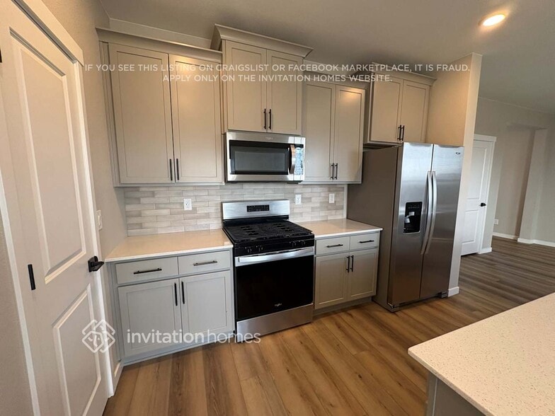Building Photo - 9446 Yampa Ct