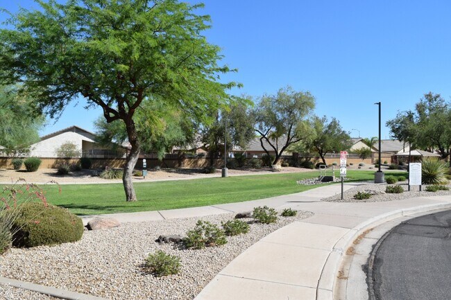 Building Photo - Mesquite Canyon Cul-De-Sac Home