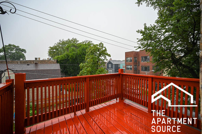 Building Photo - 1456 N Kedzie Ave