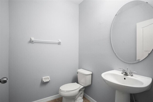 Building Photo - 2161 Cypress Villas Dr