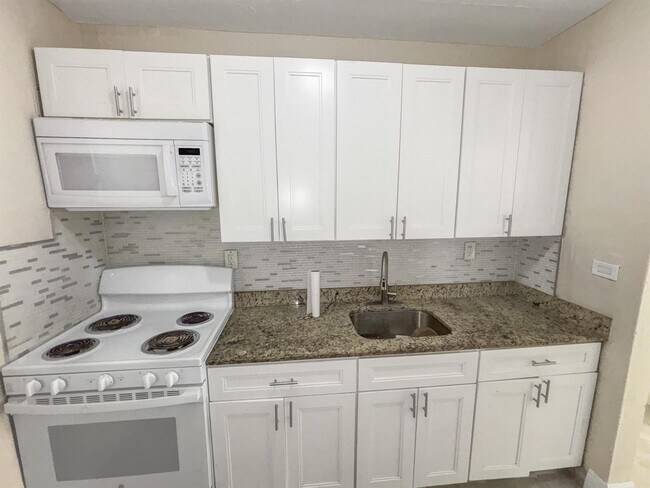 Building Photo - 3045 NW 68th St