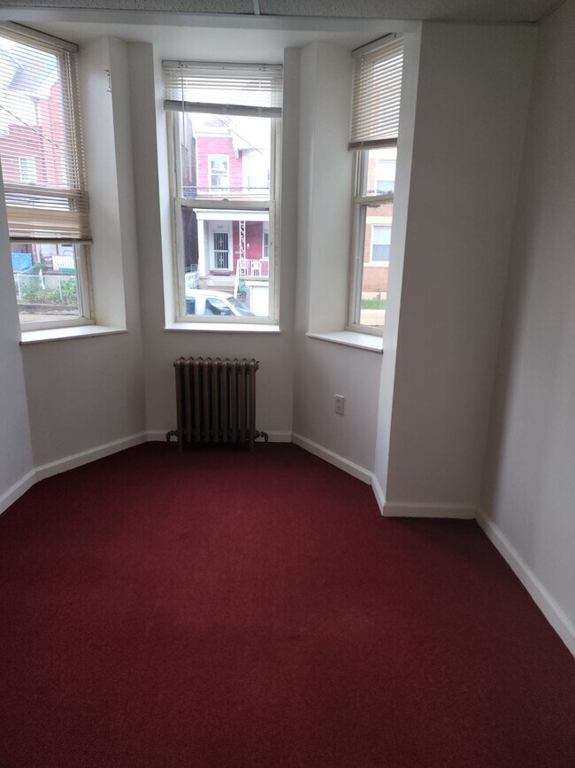 Building Photo - 3606 Dawson St