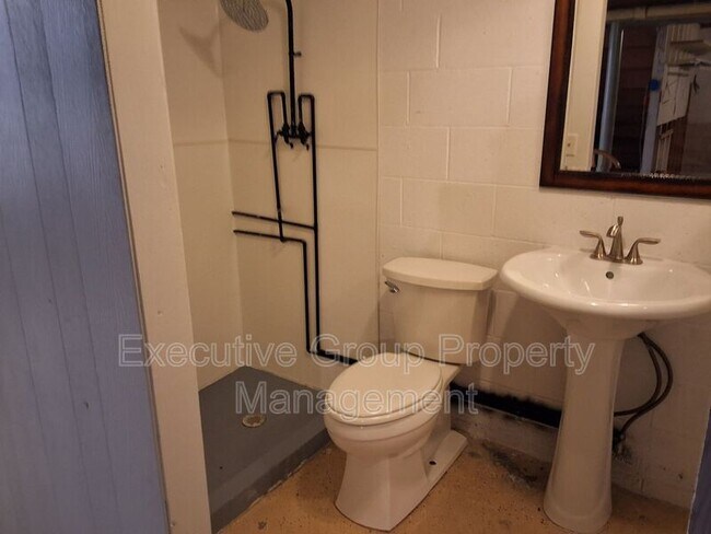 Building Photo - 813 Mohave Ct