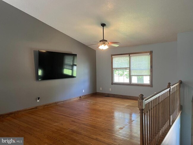 Building Photo - 65 Bentley Dr