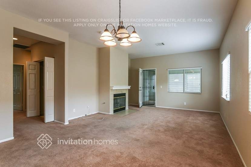 Building Photo - 43865 Gingham Ave