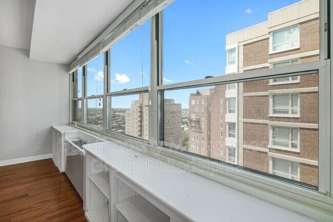 Building Photo - 1810 Rittenhouse Square