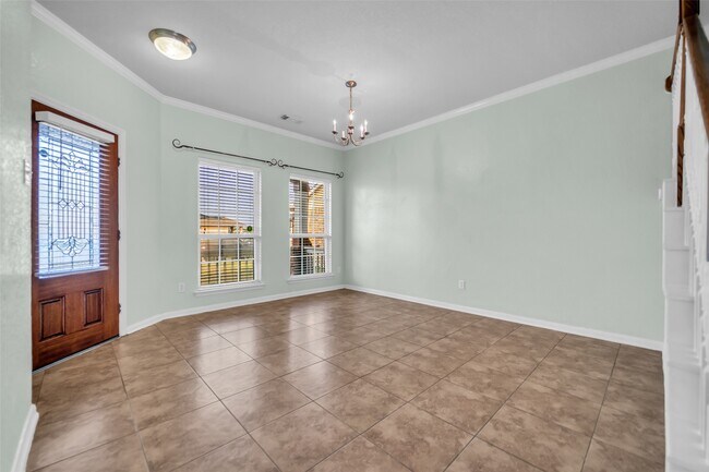 Building Photo - 21611 Mt McKinley Way