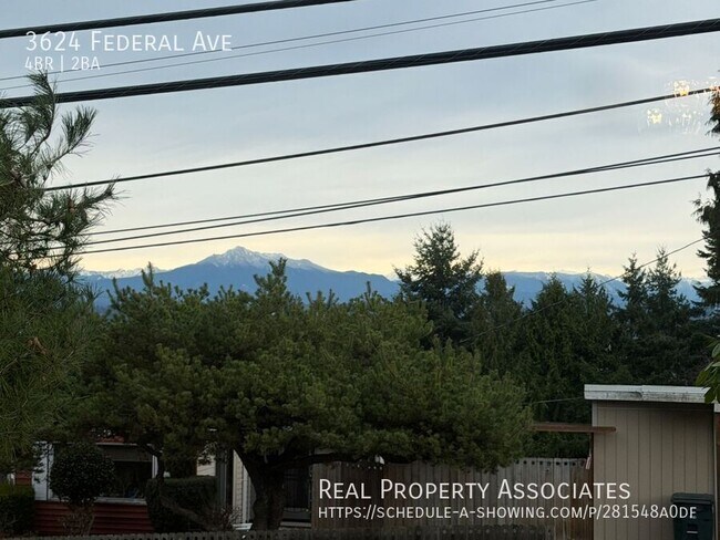 Building Photo - 3624 Federal Ave