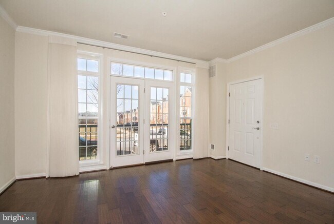 Building Photo - 20610 Maitland Terrace