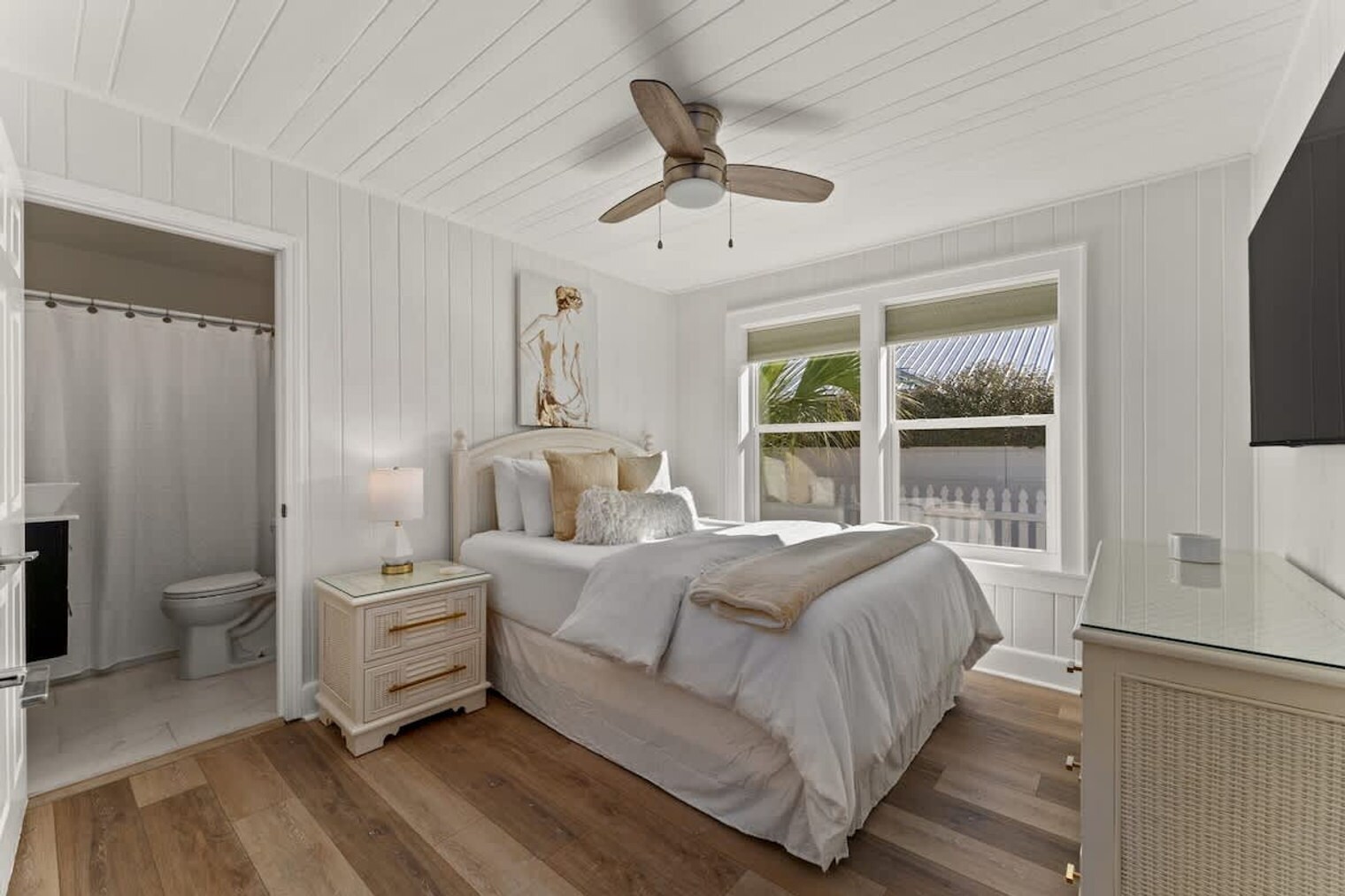 Building Photo - 9618 Beach Blvd