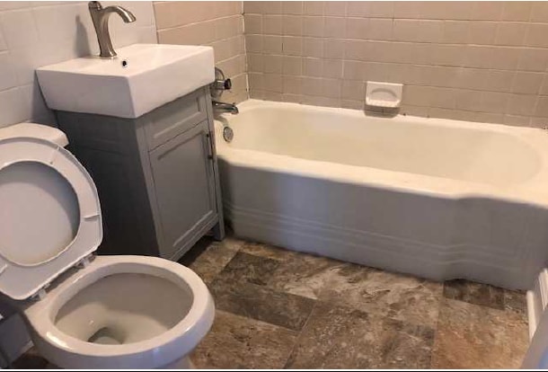 Building Photo - 222 Virginia St