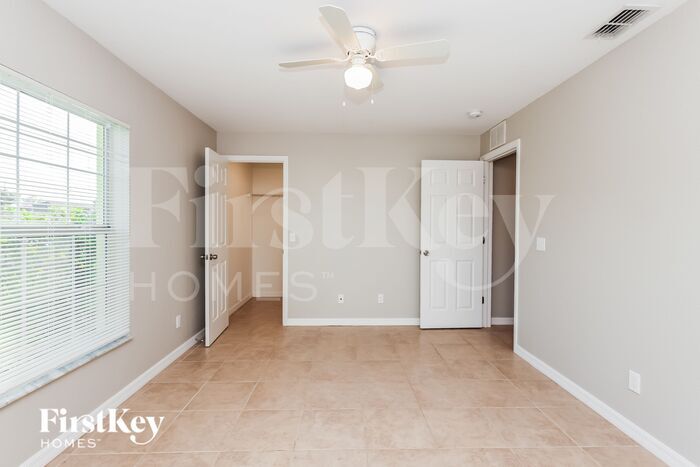 Building Photo - 12097 Helios Ave