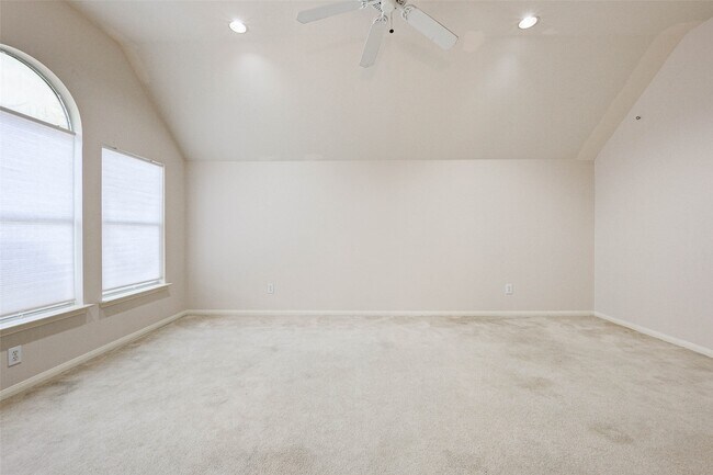 Building Photo - 6543 Horsepen Bayou Dr