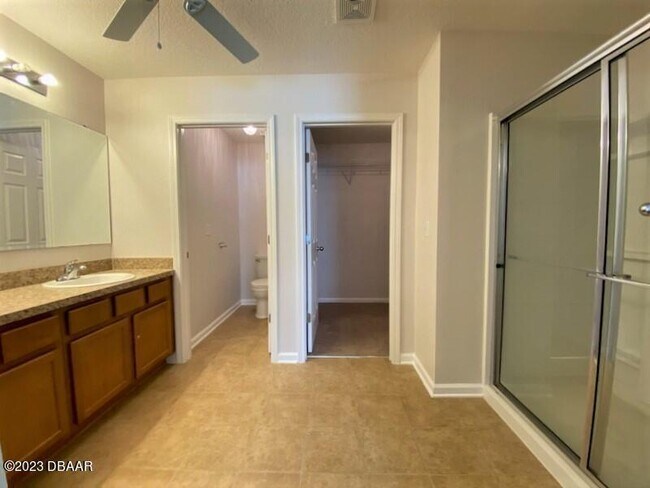 Building Photo - 5345 Peach Blossom Blvd
