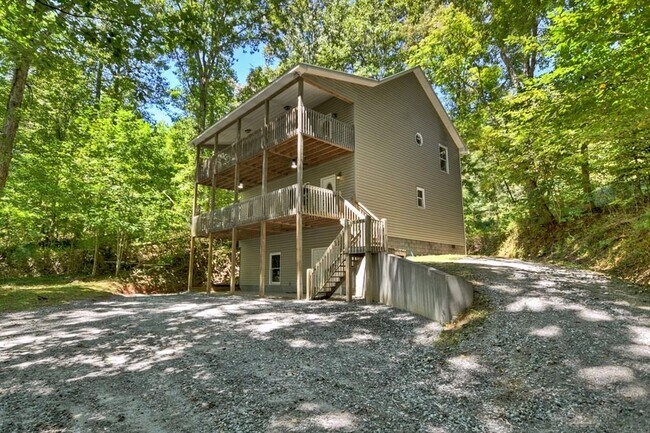 Building Photo - 3890 Mineral Bluff Hwy