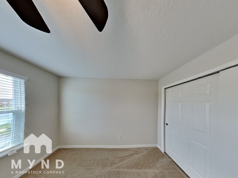 Building Photo - 3740 Salem Meadows Dr