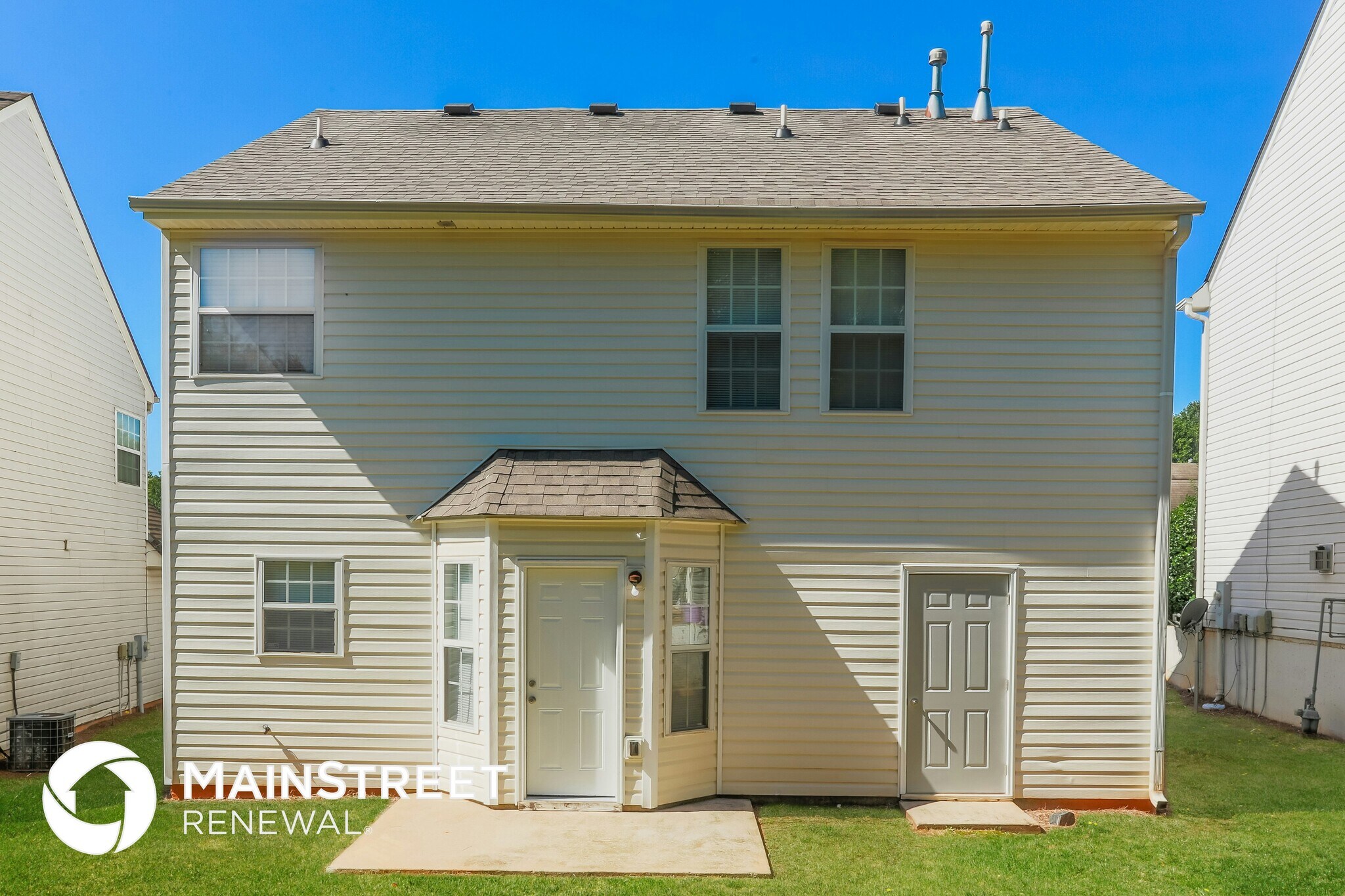 Building Photo - 180 Springbottom Dr SE