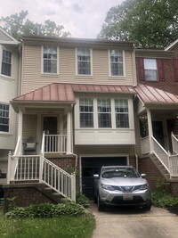 Building Photo - 3042 Finsel Ct
