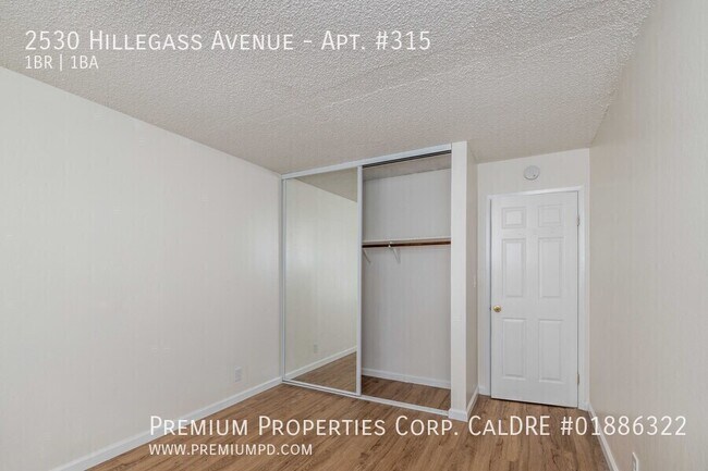 Building Photo - 2530 Hillegass Ave