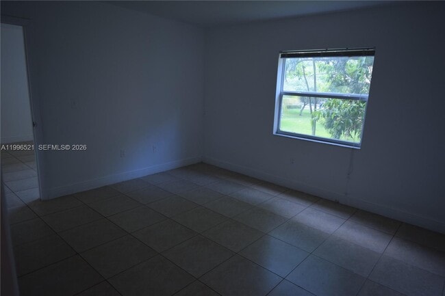 Building Photo - 4147 Stirling Rd
