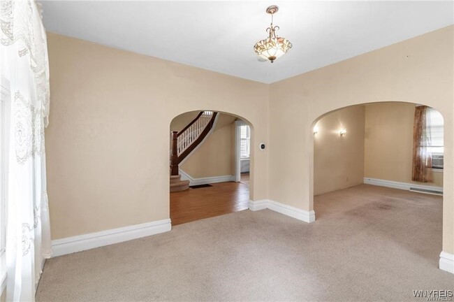 Building Photo - 120 Aldrich Pl