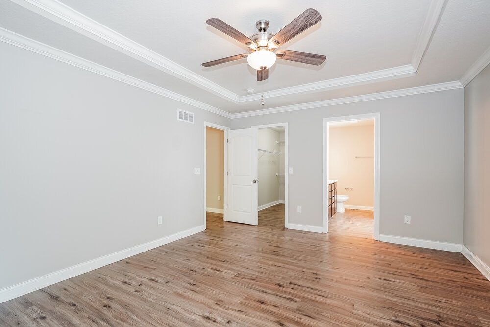 Building Photo - 349 Cloverhill Dr