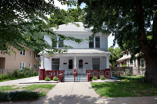 Building Photo - 133-135 North Estelle Street - 2