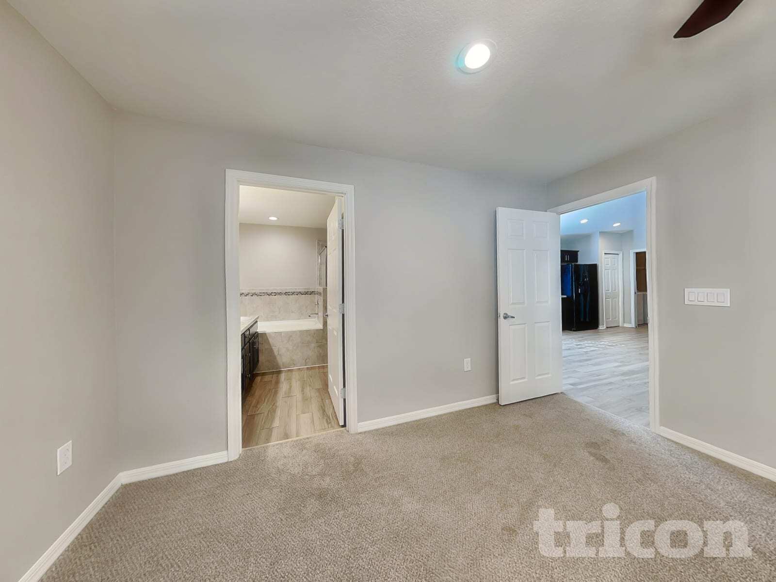 Building Photo - 1920 Bretton Ridge Dr