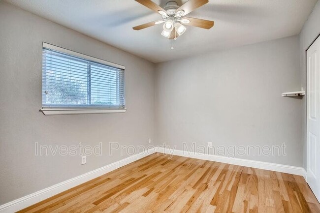 Building Photo - 7926 Ingalls St