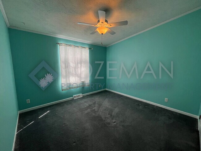 Building Photo - 6800 Bridger Canyon Dr