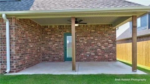 Building Photo - 3701 SW Ryegrass Rd