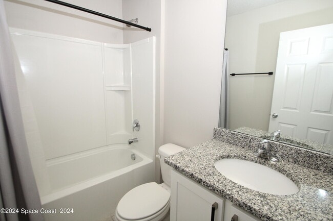 Building Photo - 695 Boughton Way