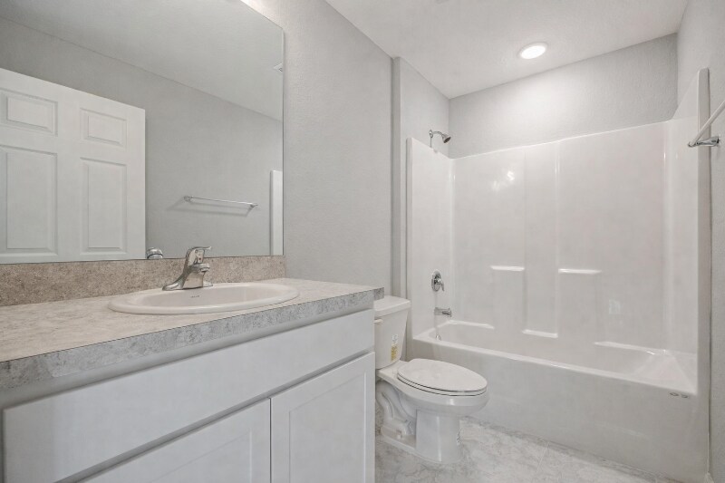 Building Photo - 2925 NE 4th Pl