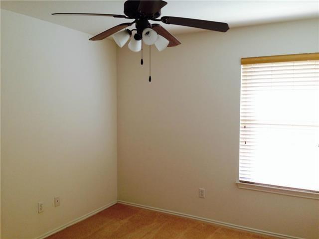 Building Photo - 208 McKennas Cove