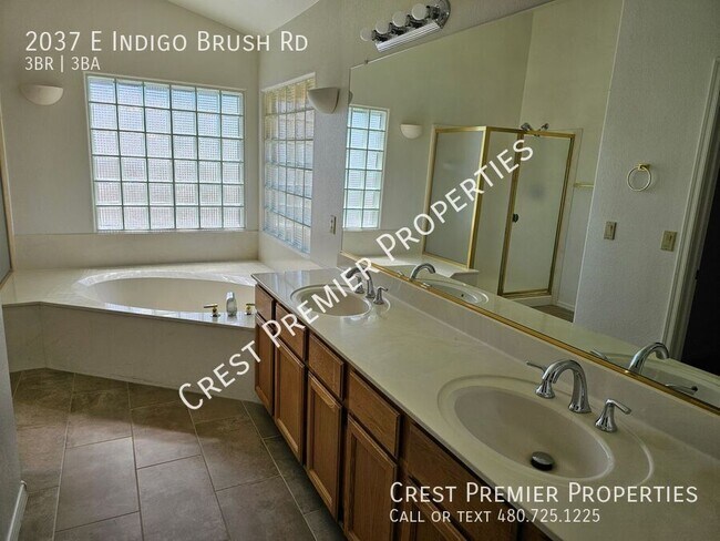 Building Photo - 2037 E Indigo Brush Rd