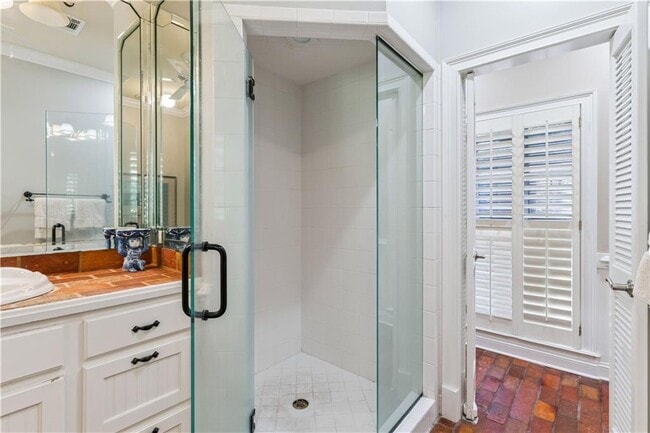 Building Photo - 125 Pine Valley