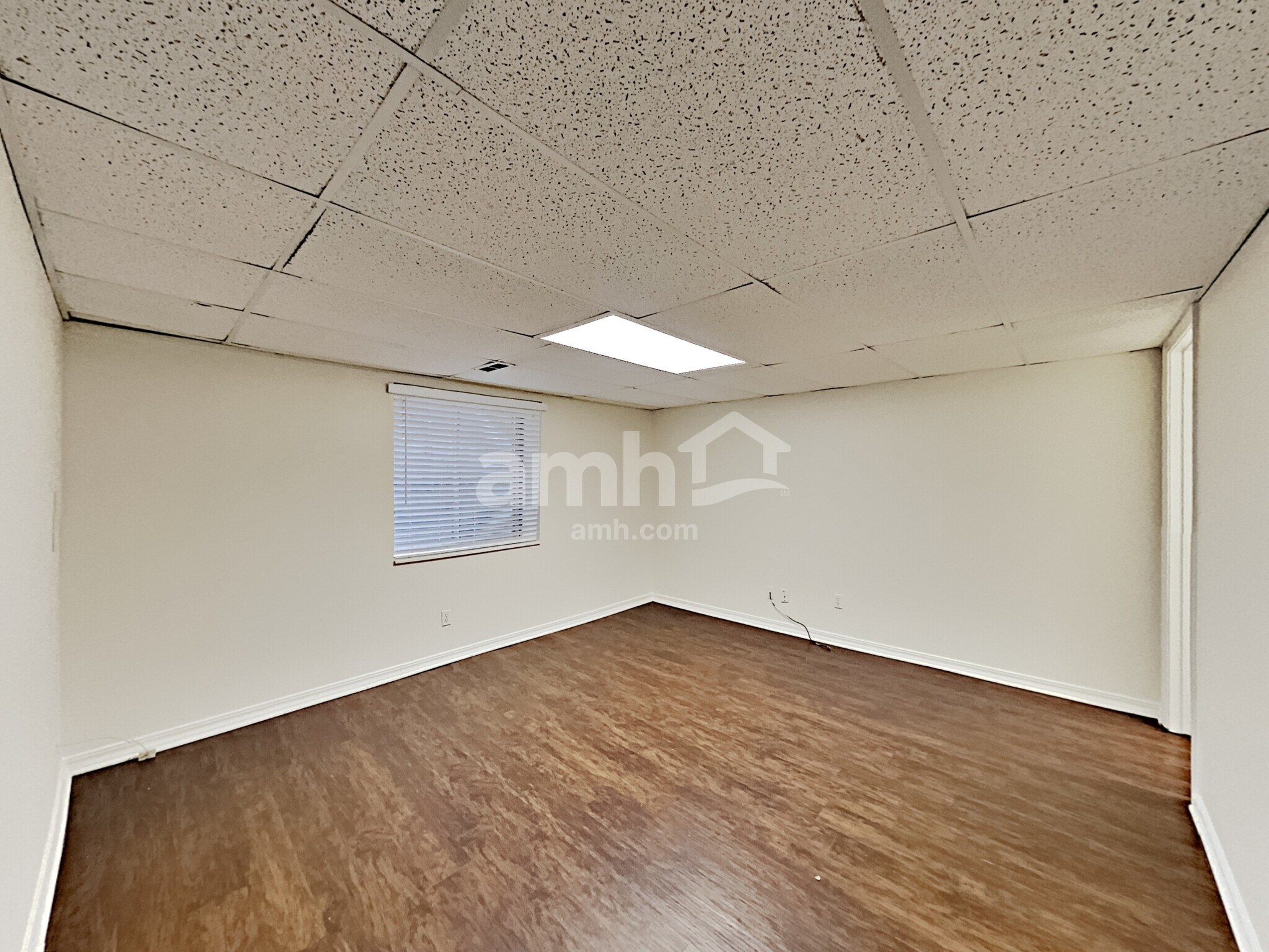 Building Photo - 1173 Sandpiper Ln