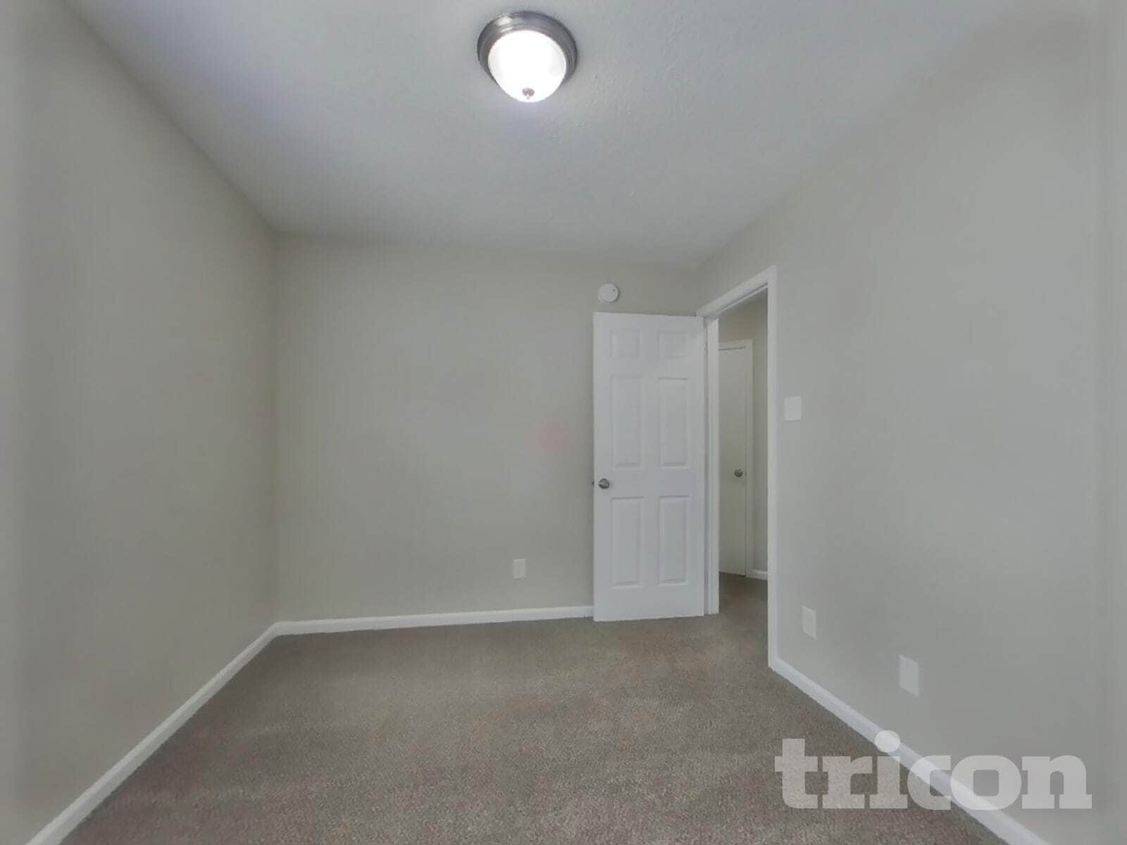 Building Photo - 4518 Redcliff S Ln