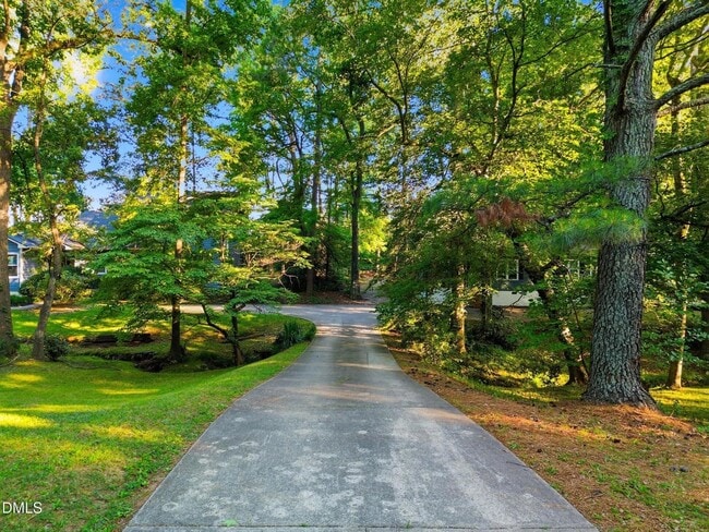 Building Photo - Updated Cary Townhome with Smart Features Near RTP & RDU