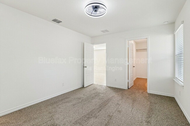 Building Photo - 15506 Selene View