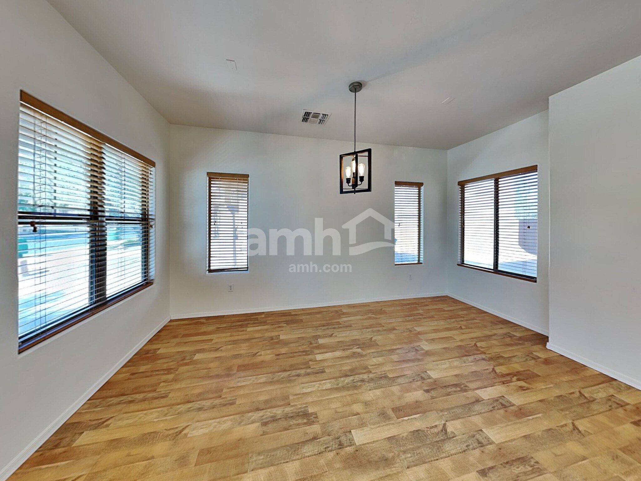 Building Photo - 46 W Camino Espiga