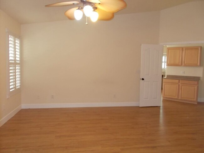 Building Photo - Charming Home in Gated Melrose Park Estates with Dual Fireplaces & Covered Patio