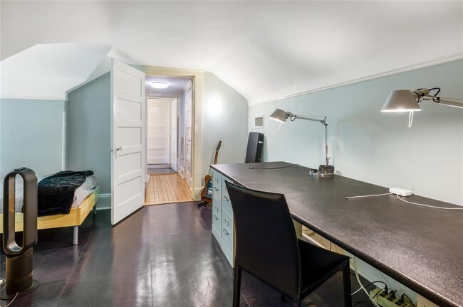 Building Photo - 25 Highbrook Ave