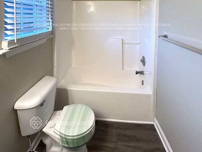 Building Photo - 118 Williamsburg Dr