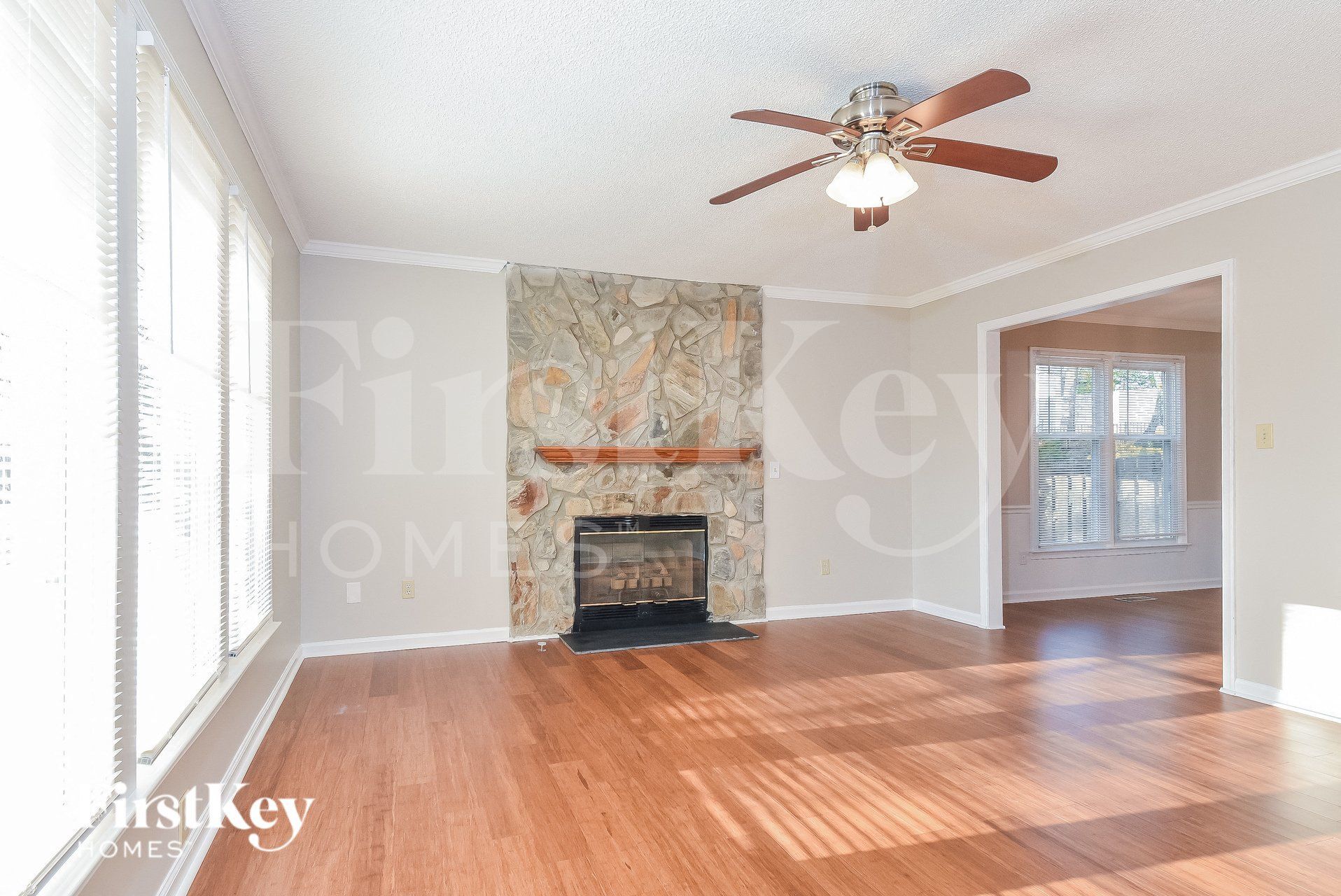 Building Photo - 4706 Pine Hollow Ln