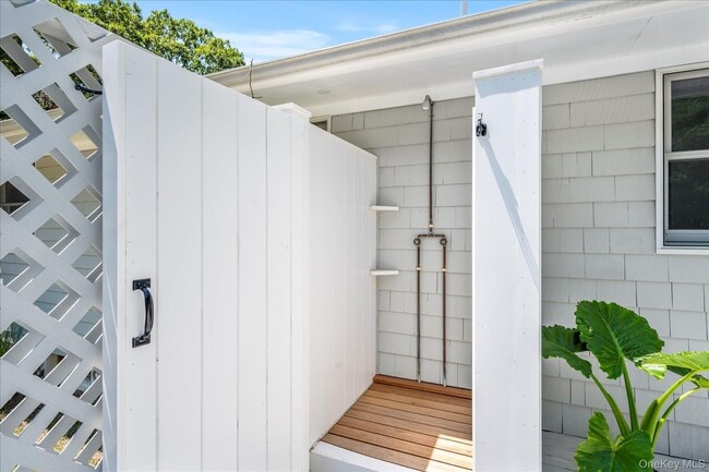 Building Photo - 64 Old Depot Rd